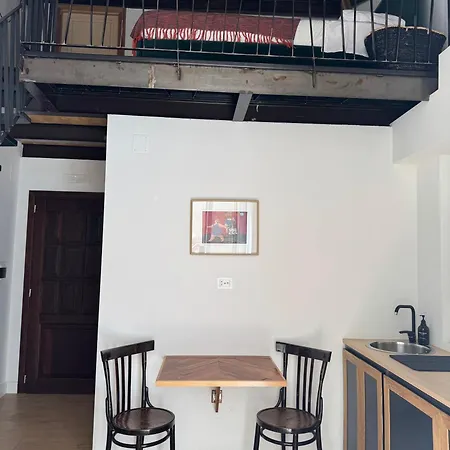 בית הארחה Profumo Storico נאפולי