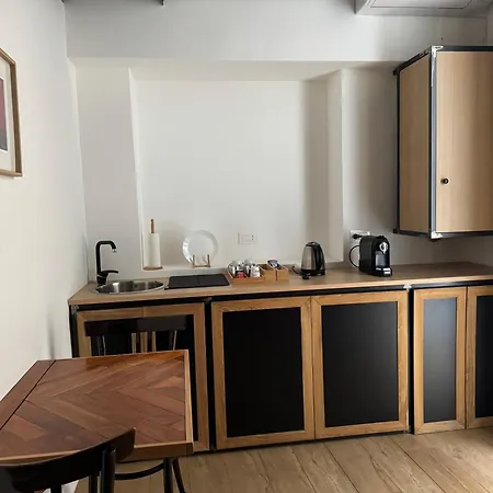 Profumo Storico 4* Νάπολη