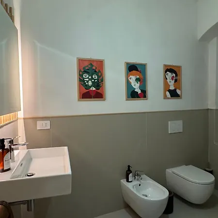 Profumo Storico 4* Νάπολη