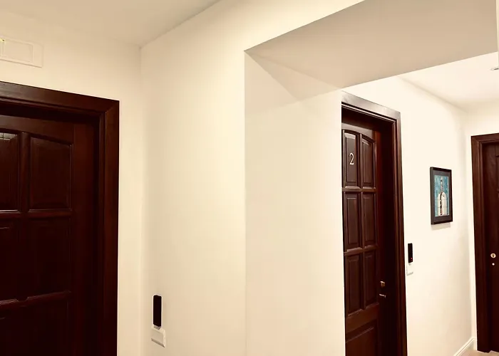 بيت ضيافة Profumo Storico نابولي