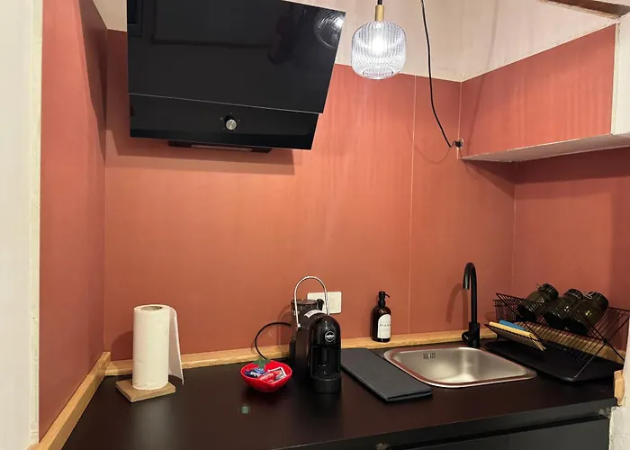 Profumo Storico نابولي